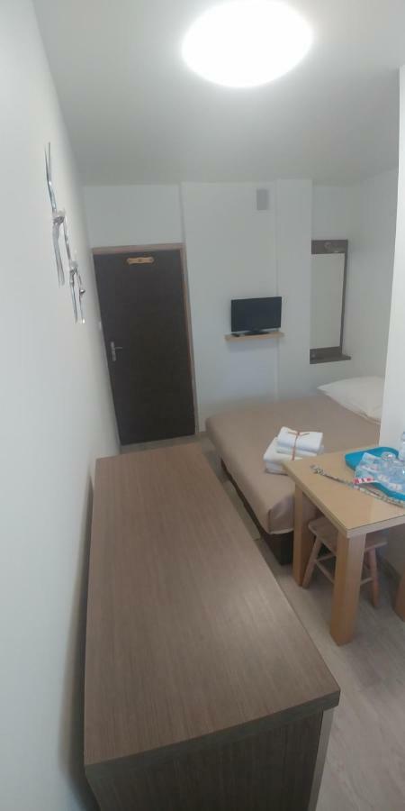 Villa Riffe Rewa Luaran gambar